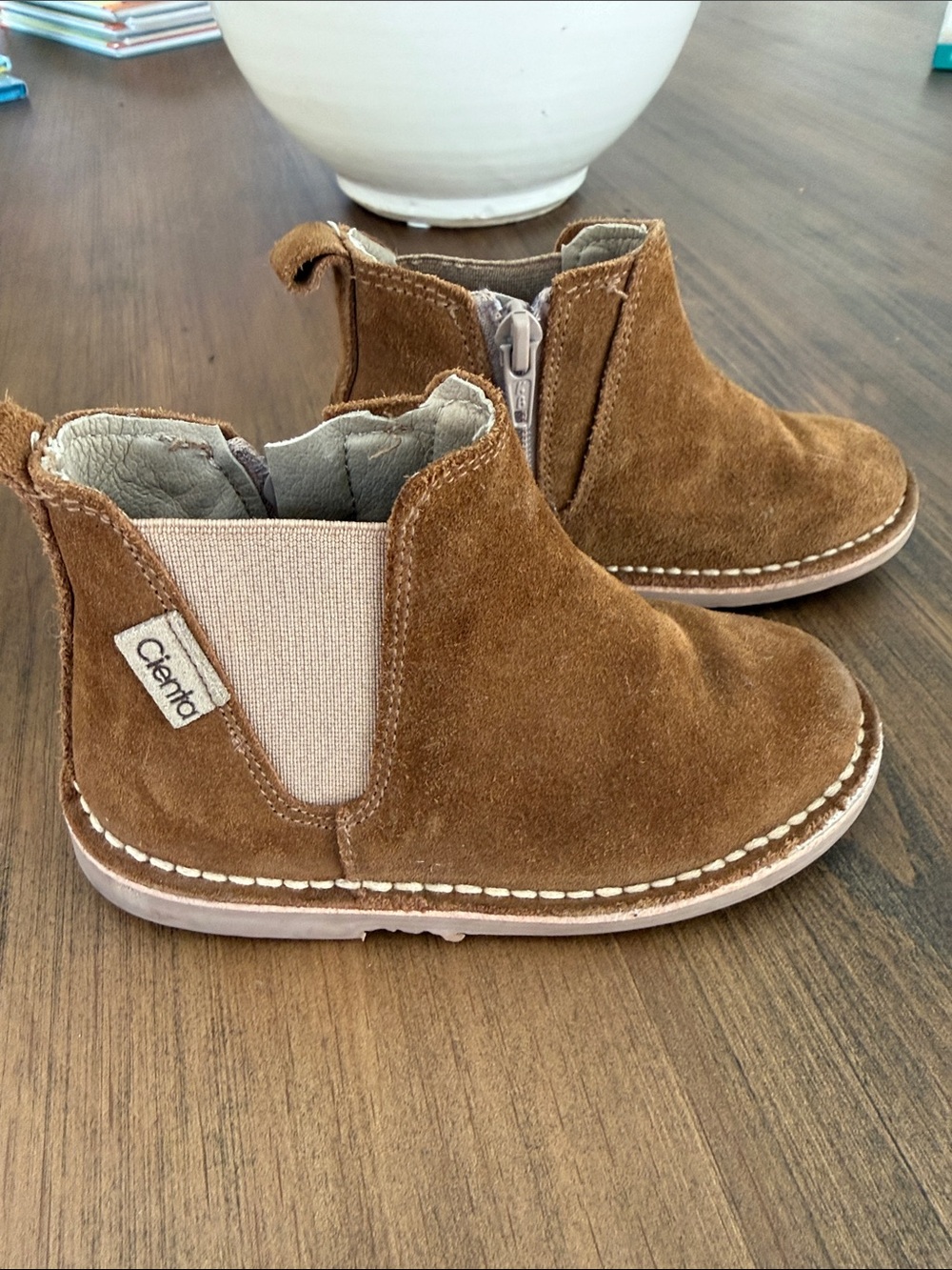 Cienta Brown Suede Kids Chelsea Boots with Side Zip